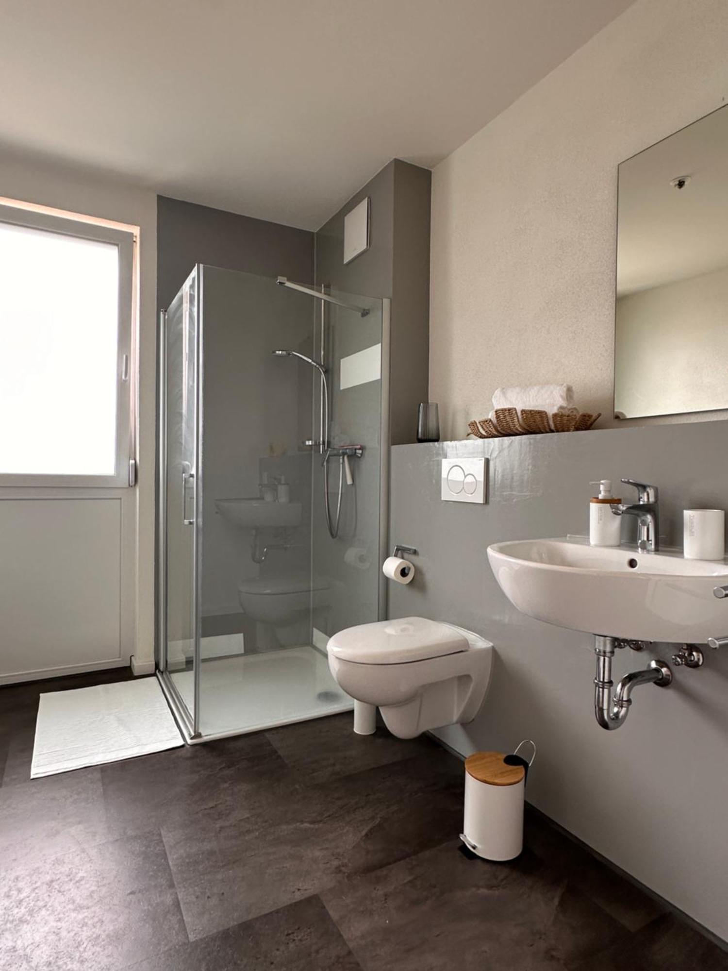 Amao-Sepia I 86Qm I King-Size Beds I Netflix I Privat Balcony I Free Parking I Near Europapark Daire Rheinhausen Dış mekan fotoğraf