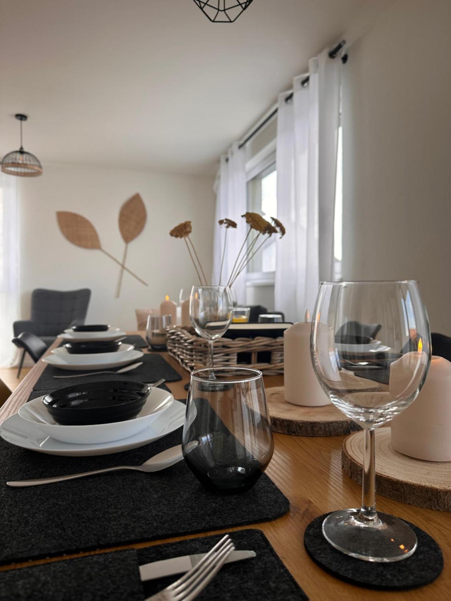 Amao-Sepia I 86Qm I King-Size Beds I Netflix I Privat Balcony I Free Parking I Near Europapark Daire Rheinhausen Dış mekan fotoğraf